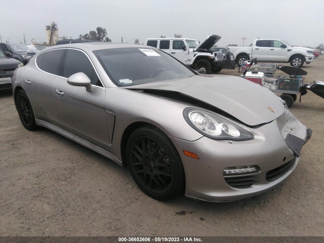 2010 PORSCHE PANAMERA S/4S VIN: WP0AB2A76AL063514