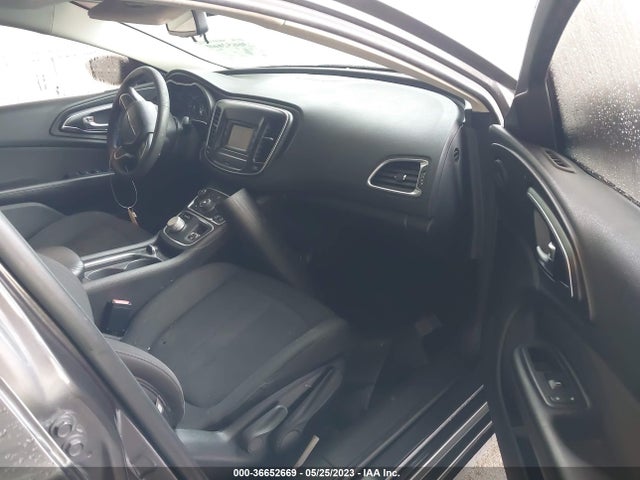 Chrysler 200 Limited 2016 1C3CCCAB1GN132918 Image 5