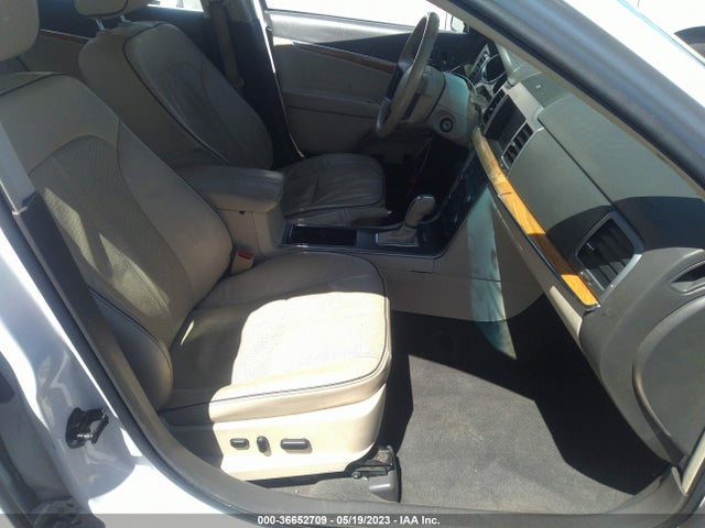 2010 LINCOLN MKZ VIN: 3LNHL2GC2AR753242