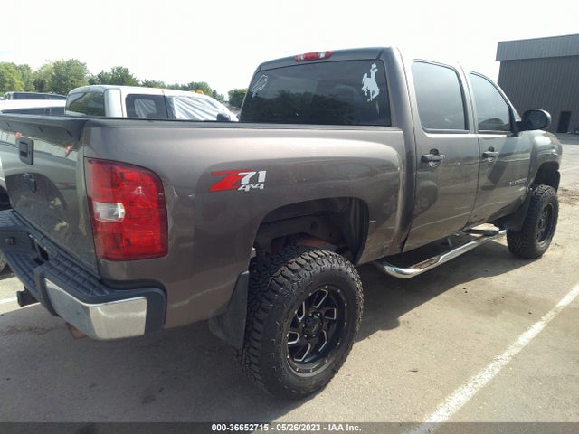 2008 CHEVROLET SILVERADO 1500 LT W/1LT VIN: 2GCEK133781203611