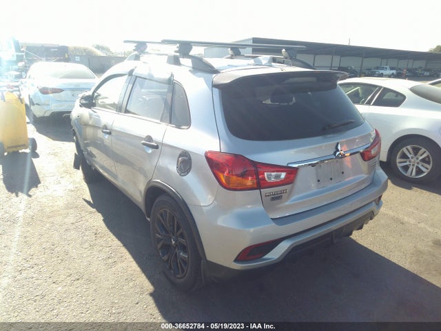 JA4AR3AUXJU005210 Mitsubishi Outlander Sport 2.0