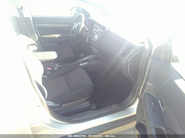 JA4AR3AUXJU005210 Mitsubishi Outlander Sport 2.0