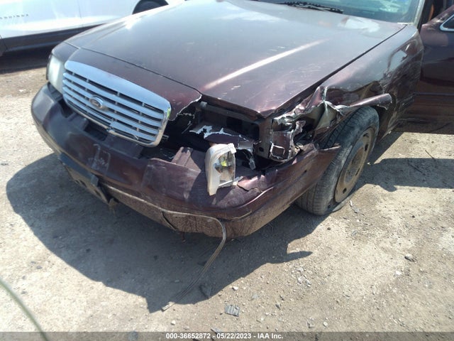 2003 FORD CROWN VICTORIA STANDARD VIN: 2FAFP73W53X162412