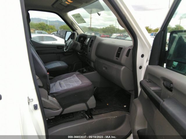 1N6BF0KM8KN804699 Nissan Nv Cargo S