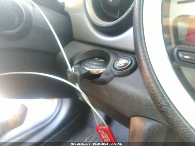 2011 MINI COOPER CLUBMAN VIN: WMWZF3C54BT188311
