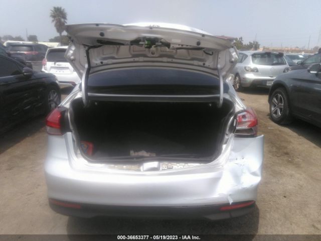 3KPFK4A74HE087413 KIA FORTE LX