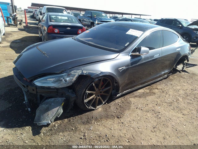 2015 TESLA MODEL S 5YJSA1H4XFF085331 Photo 1