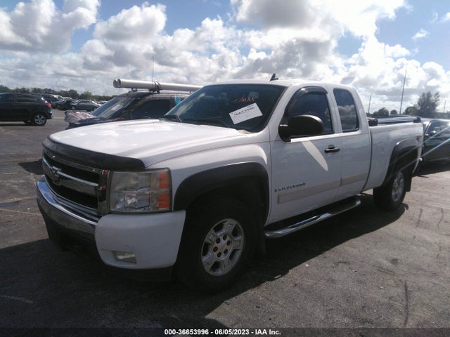2007 CHEVROLET SILVERADO 1500 LT W/1LT VIN: 2GCEK19J371541723