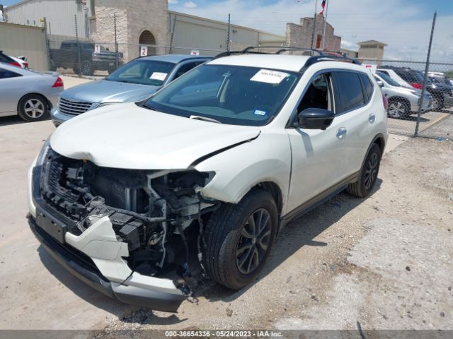 5N1AT2MT0JC749713 Nissan ROGUE SV