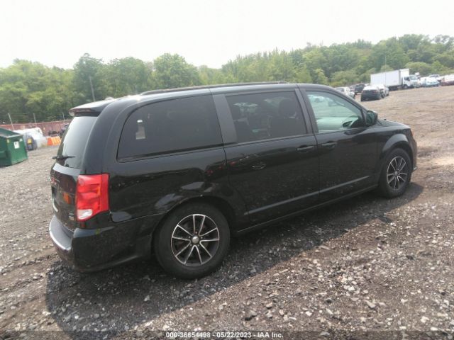 2C4RDGEG3JR147074 Dodge Grand Caravan Gt