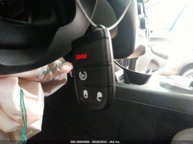 1C4RDHAGXHC762090 Dodge Durango Sxt