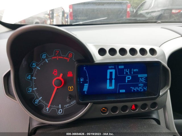 Chevrolet SONIC LT 2016 1G1JC5SH0G4164792 Image 8