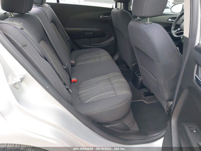 Chevrolet SONIC LT 2016 1G1JC5SH0G4164792 Image 9