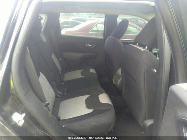 1C4PJLAB8EW112255 Jeep Cherokee Sport