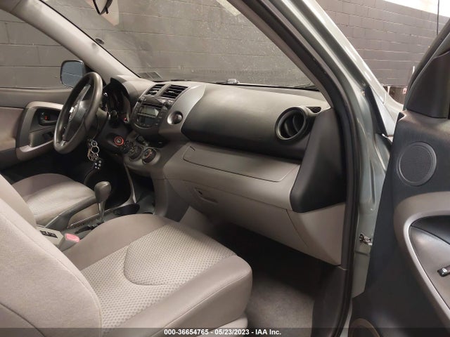 2008 TOYOTA RAV4 VIN: JTMBD33V385213948