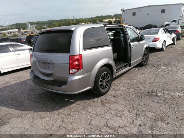 2C4RDGCGXJR243464 Dodge Grand Caravan Sxt