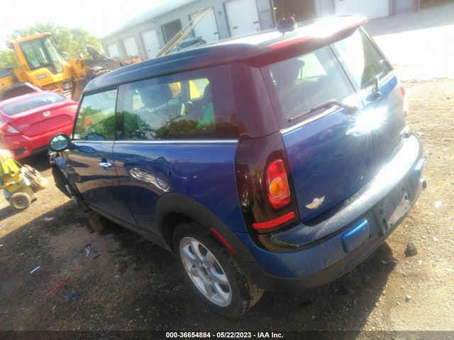 2008 MINI COOPER CLUBMAN WMWML33568TN68391 Photo 2