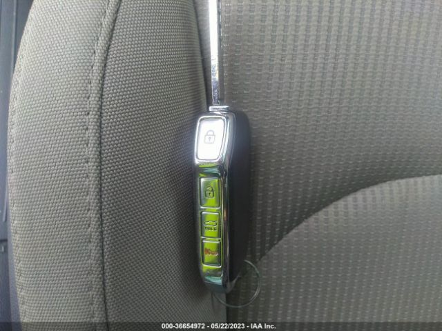3KPF24AD1KE029580 KIA Forte Lxs