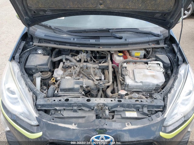 Toyota Prius C One/two/three/four 2016 JTDKDTB30G1116017 Image 10