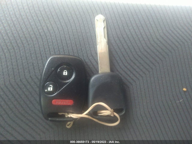 2010 HONDA FIT VIN: JHMGE8H22AC009088