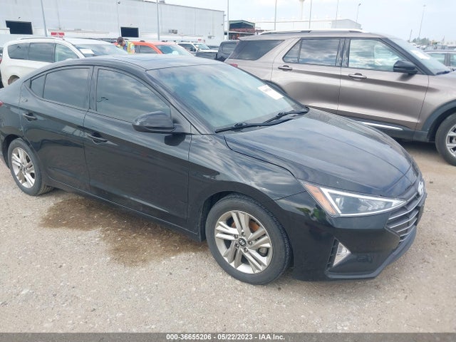 2019 5NPD84LF2KH441782 main image