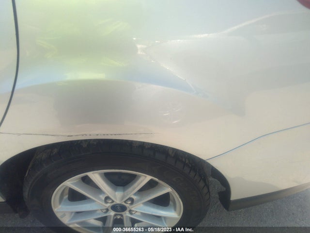 Ford FOCUS SE 2016 1FADP3F28GL246638 Image 6