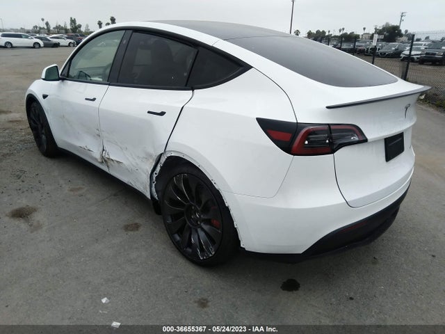 Tesla Model Y Performance 2023 7SAYGDEF0PF762925 Image 3