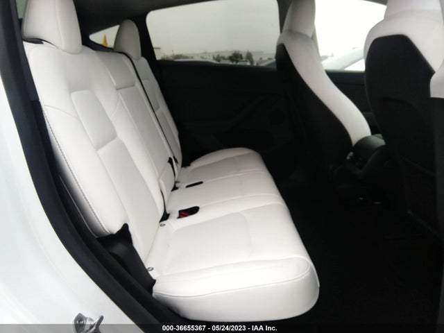 Tesla Model Y Performance 2023 7SAYGDEF0PF762925 Image 8