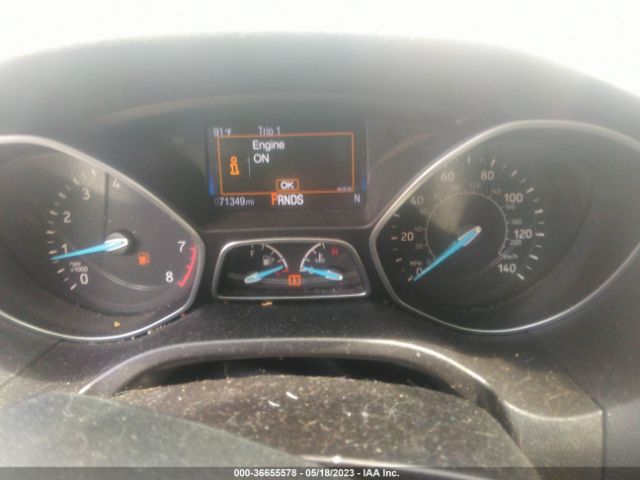 1FADP3F25FL361812 Ford FOCUS SE