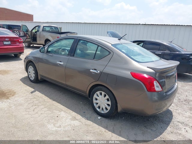Nissan VERSA SV 2014 3N1CN7AP5EK464195 Image 3