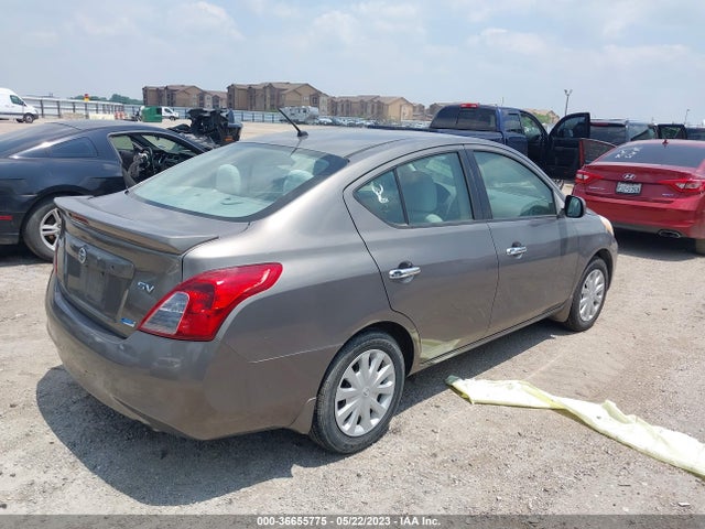 Nissan VERSA SV 2014 3N1CN7AP5EK464195 Image 4