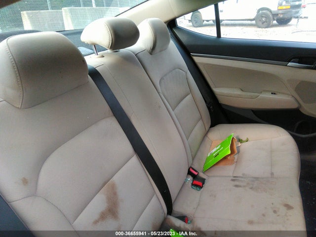 Hyundai ELANTRA SE 2017 5NPD74LFXHH139930 Image 8