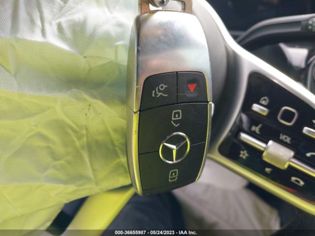 WDD3G4EB1LW037527 Mercedes-Benz A-class A 220