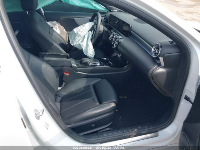 WDD3G4EB1LW037527 Mercedes-Benz A-class A 220