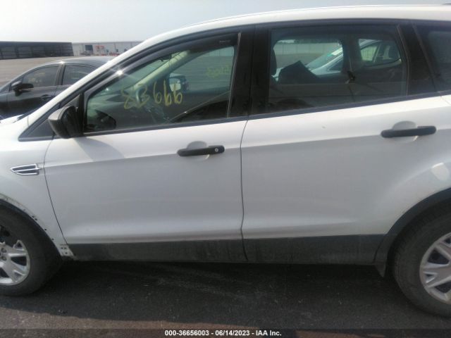 1FMCU0F70FUB79546 Ford ESCAPE S