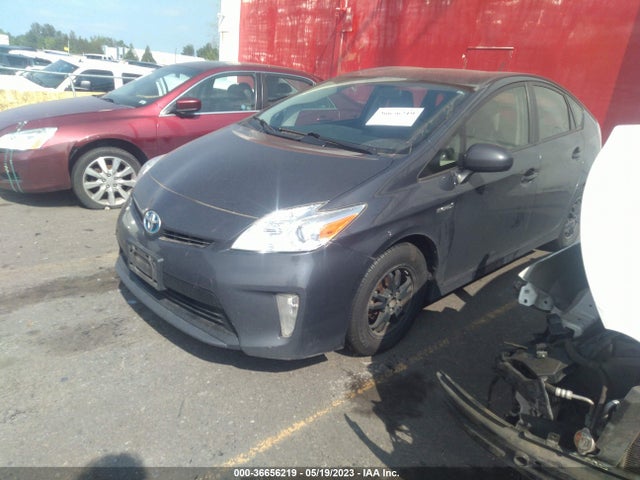 Toyota Prius Four/five/three/one/two 2014 JTDKN3DU4E0379326 Image 2