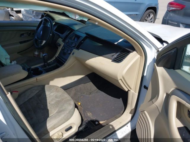 1FAHP2D88EG141588 Ford TAURUS SE