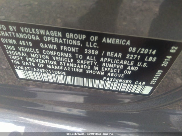 1VWAT7A30EC112698 Volkswagen Passat Wolfsburg Ed