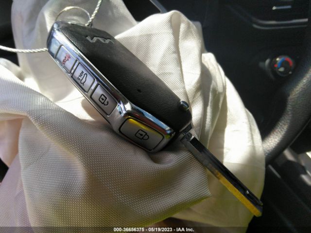 3KPF24AD7PE579082 KIA FORTE LX