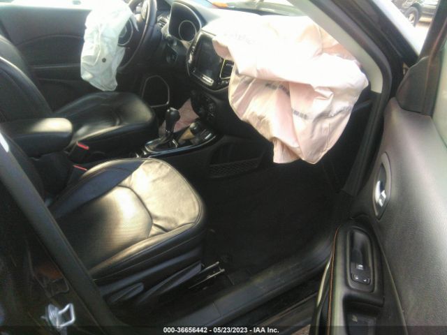 3C4NJDCB4JT169188 Jeep Compass Limited