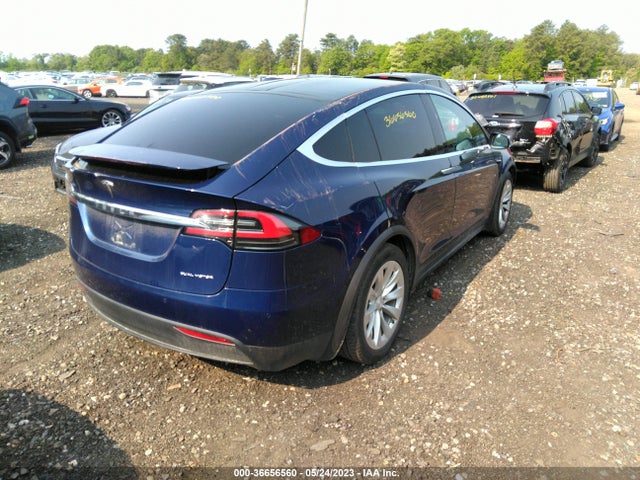 2019 Tesla Model X, VIN: 5YJXCAE27KF197095