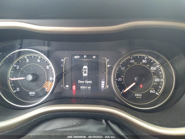 1C4PJLCB1EW323973 Jeep Cherokee Latitude
