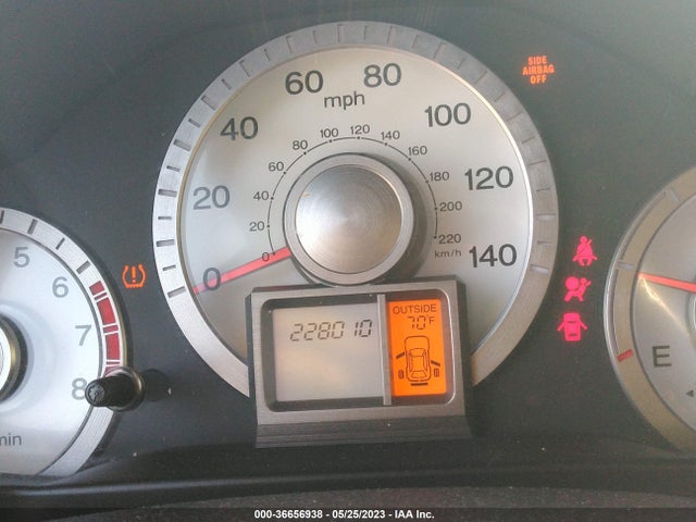 2009 HONDA PILOT EX-L VIN: 5FNYF486X9B015962