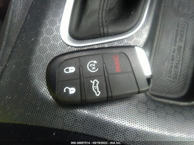 2C3CDXJG0FH926395 Dodge Charger Sxt