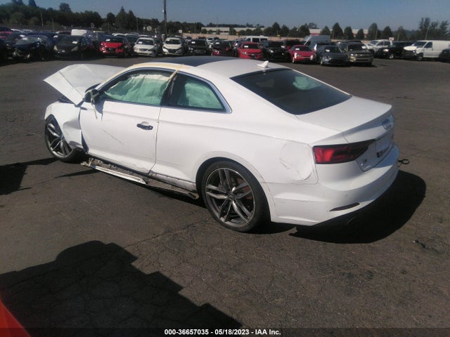 WAUTNAF58JA000778 Audi A5 Coupe Premium Plus