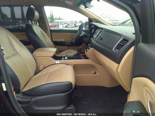 KNDMC5C15F6048058 KIA SEDONA EX