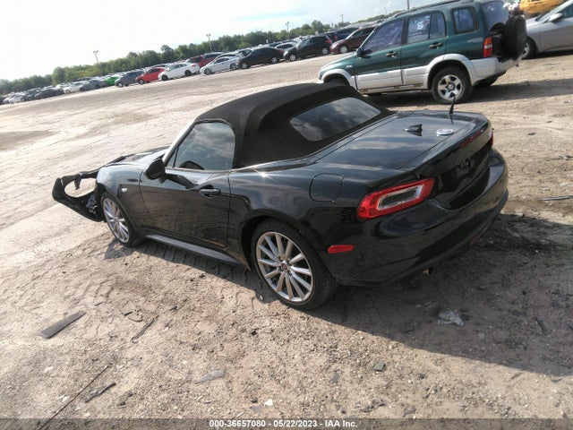 2018 Fiat 124 Spider, VIN: JC1NFAEK0J0139810