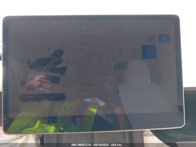 Tesla Model Y Long Range 2023 7SAYGDEE4PF741261 Image 11
