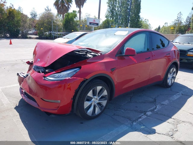 Tesla Model Y Long Range 2023 7SAYGAEE7PF612767 Image 2