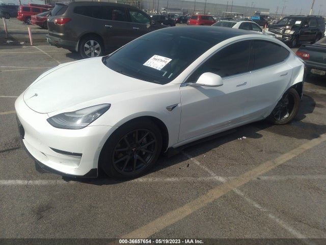 Tesla Model 3 Range 2019 5YJ3E1EA1KF483802 Image 2